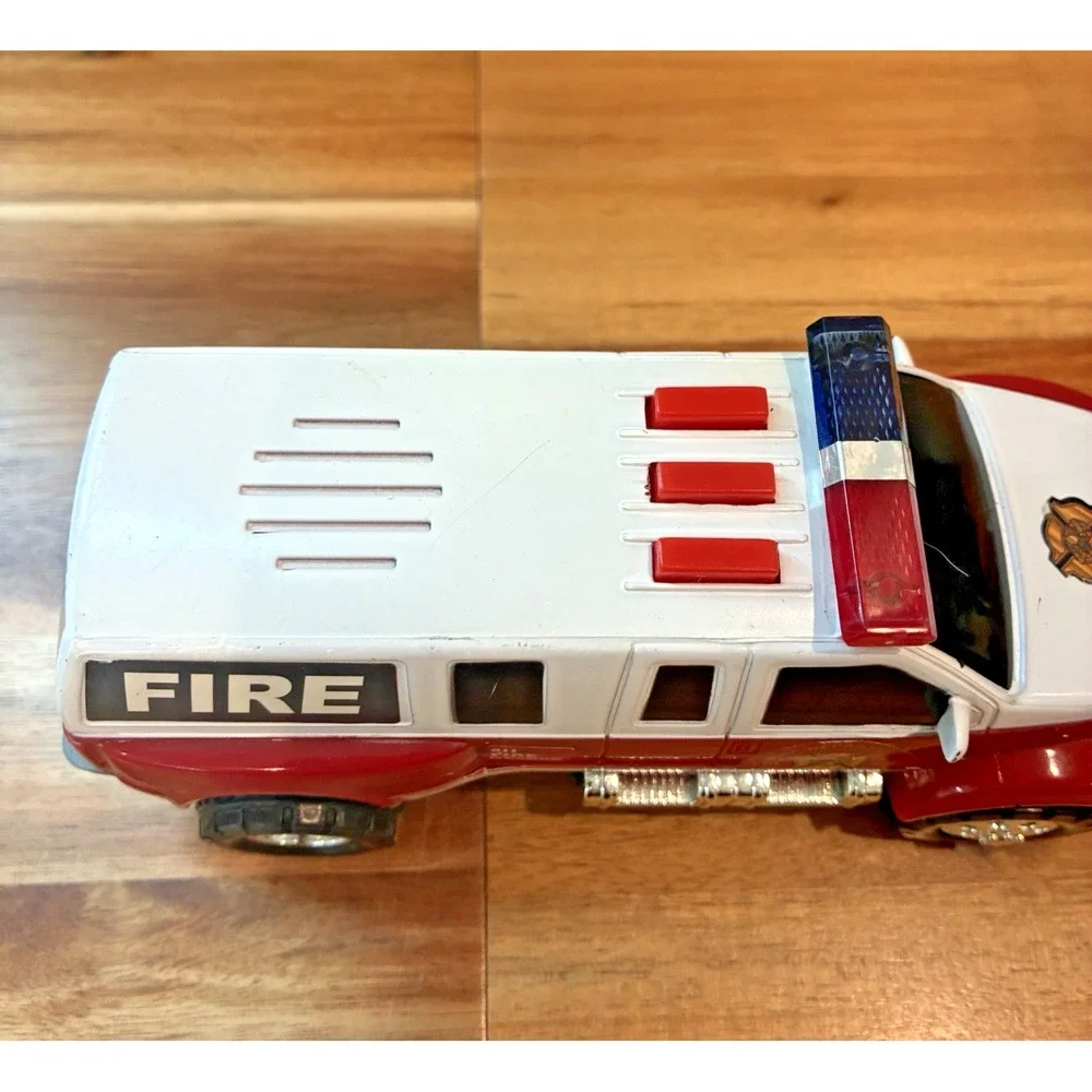 Tonka Fire Rescue Truck SUV Lights Sounds 7
